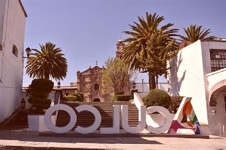 10 escort profiles in Aculco de Espinoza, Mexico. Browse companions, services, rates and book online. Incall and outcall available.