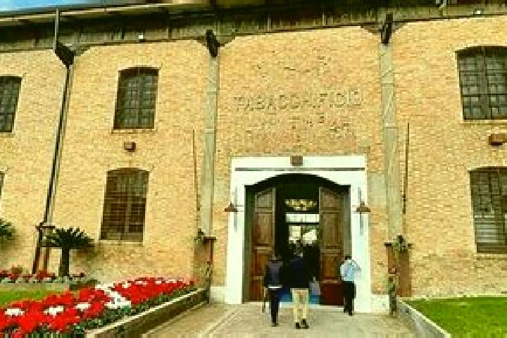 10 escort profiles in Cafasso-Borgo Nuovo, Italy. Browse companions, services, rates and book online. Incall and outcall available.