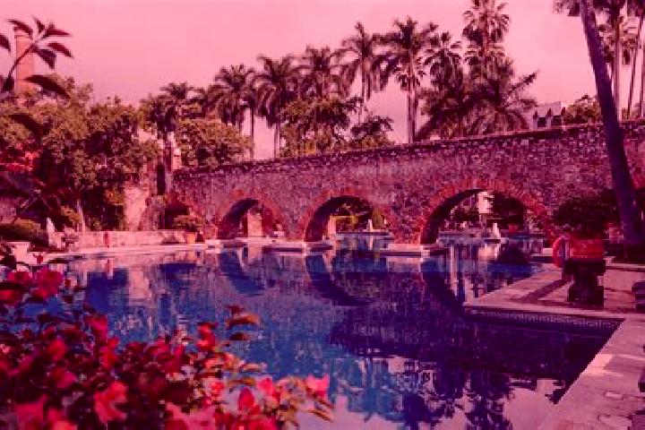 10 escort profiles in El Carreton, Mexico. Browse companions, services, rates and book online. Incall and outcall available.
