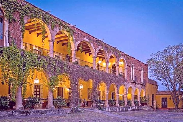 10 escort profiles in Ex-Hacienda el Hospital, Mexico. Browse companions, services, rates and book online. Incall and outcall available.
