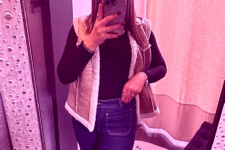 10 escort profiles in Grande-Synthe, France. Browse companions, services, rates and book online. Incall and outcall available.