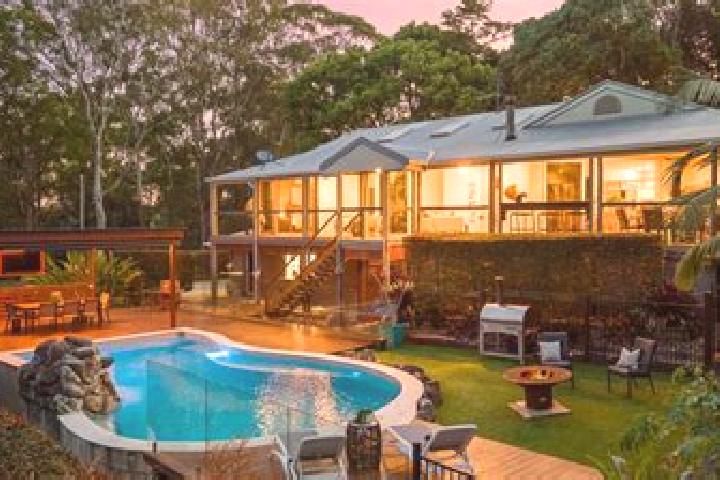 10 escort profiles in Kiels Mountain, Australia. Browse companions, services, rates and book online. Incall and outcall available.