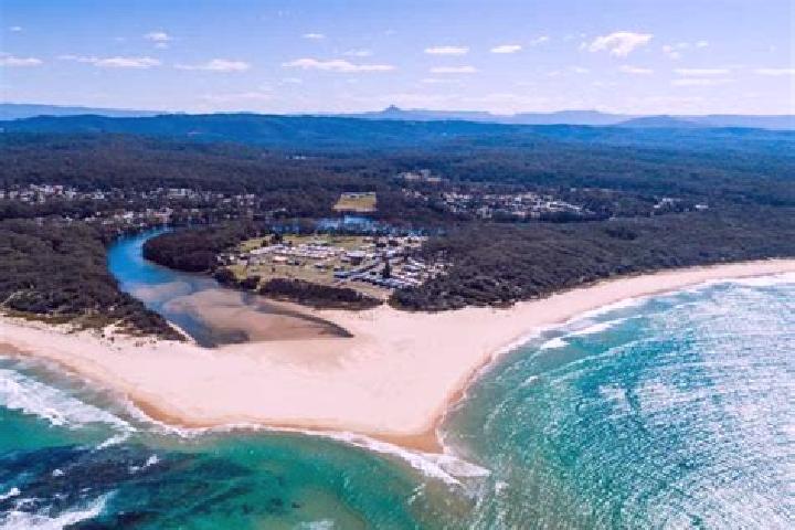 10 escort profiles in Lake Tabourie, Australia. Browse companions, services, rates and book online. Incall and outcall available.