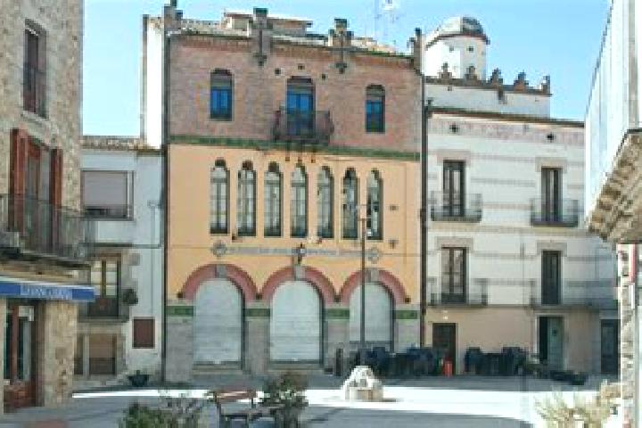 10 escort profiles in Macanet de Cabrenys, Spain. Browse companions, services, rates and book online. Incall and outcall available.