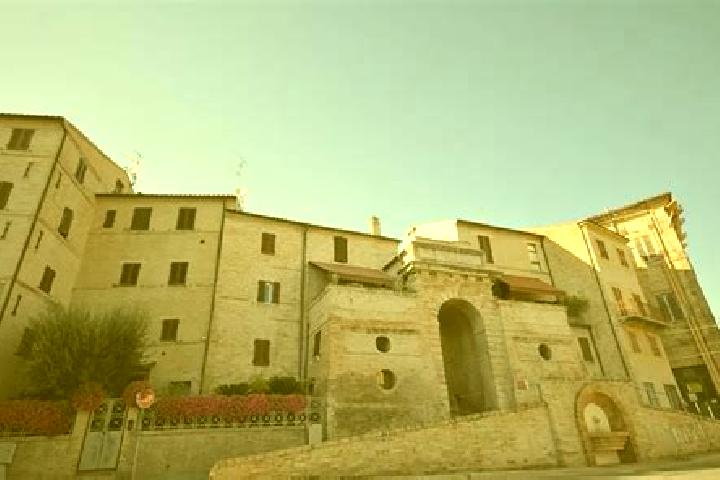 10 escort profiles in Monte San Giusto, Italy. Browse companions, services, rates and book online. Incall and outcall available.