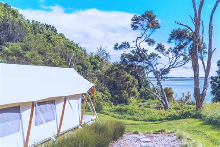 10 escort profiles in Ohope Beach, New Zealand. Browse companions, services, rates and book online. Incall and outcall available.