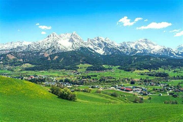 10 escort profiles in Saalfelden am Steinernen Meer, Austria. Browse companions, services, rates and book online. Incall and outcall available.