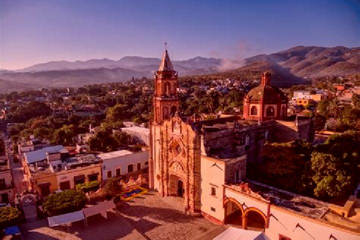 10 escort profiles in San Pablo Toliman, Mexico. Browse companions, services, rates and book online. Incall and outcall available.