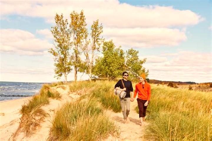 10 escort profiles in Sand Lake, United States. Browse companions, services, rates and book online. Incall and outcall available.