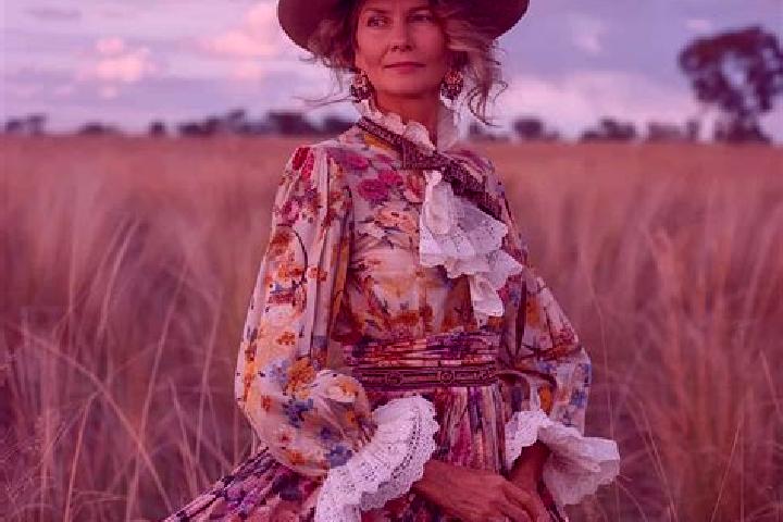 10 escort profiles in Walkamin, Australia. Browse companions, services, rates and book online. Incall and outcall available.