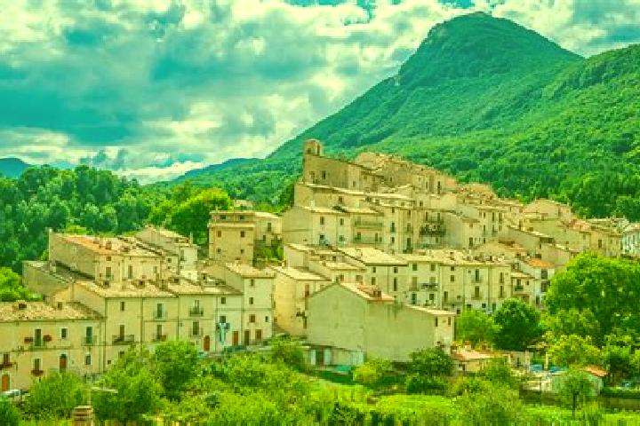 11 escort profiles in Alfedena, Italy. Browse companions, services, rates and book online. Incall and outcall available.
