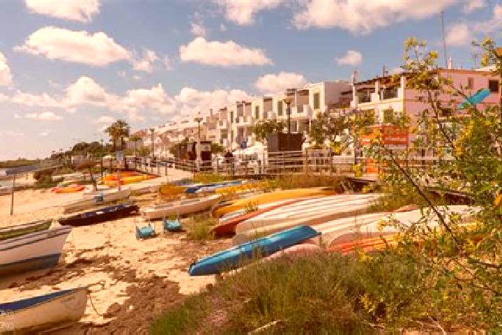 11 escort profiles in Cabanas de Yepes, Spain. Browse companions, services, rates and book online. Incall and outcall available.