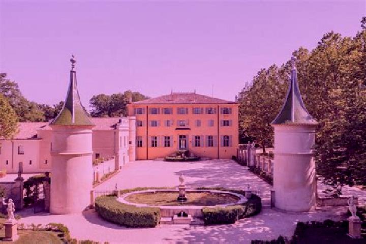 11 escort profiles in Chateau-Larcher, France. Browse companions, services, rates and book online. Incall and outcall available.