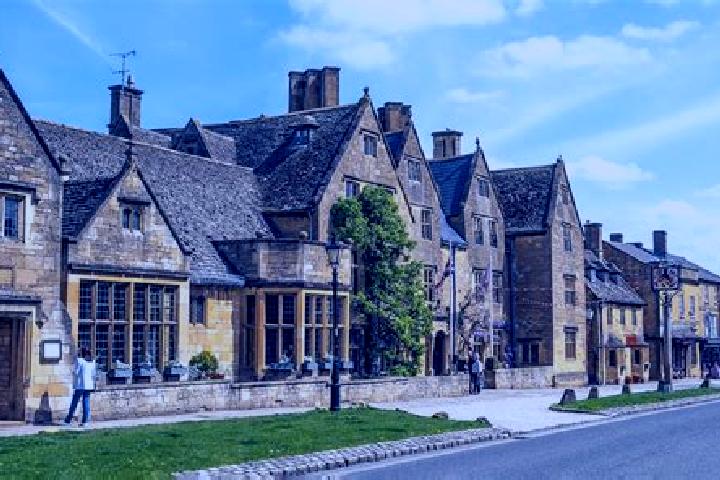 11 escort profiles in Childswickham, United Kingdom. Browse companions, services, rates and book online. Incall and outcall available.