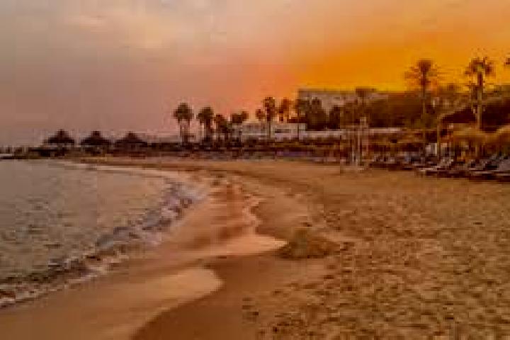 11 escort profiles in El Bahira, Tunisia. Browse companions, services, rates and book online. Incall and outcall available.