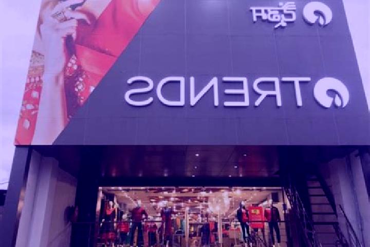 11 escort profiles in Ettumanoor, India. Browse companions, services, rates and book online. Incall and outcall available.