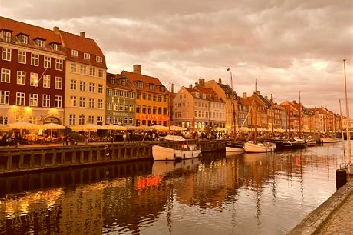 11 escort profiles in Lemvig, Denmark. Browse companions, services, rates and book online. Incall and outcall available.