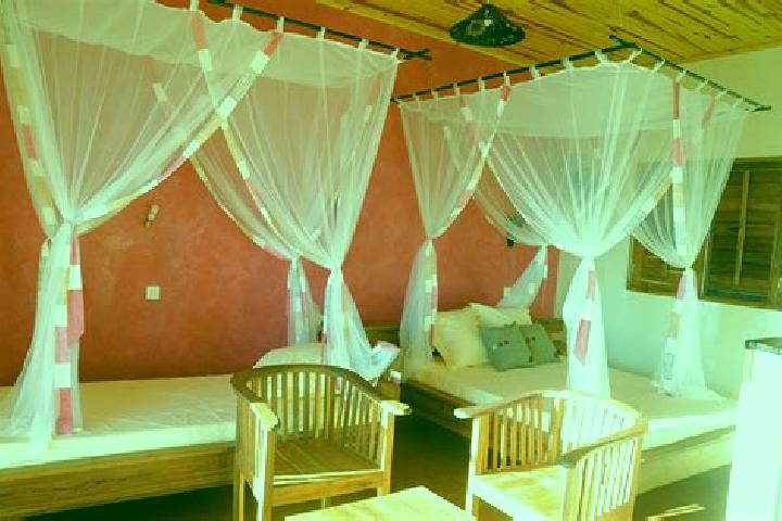 11 escort profiles in Miandrivazo, Madagascar. Browse companions, services, rates and book online. Incall and outcall available.