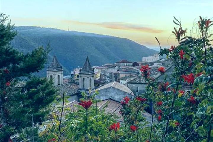 11 escort profiles in Nocera Terinese, Italy. Browse companions, services, rates and book online. Incall and outcall available.