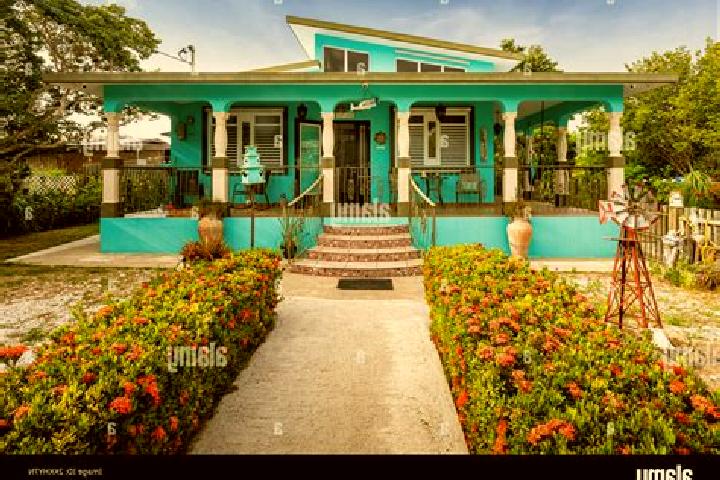 11 escort profiles in Pole Ojea, Puerto Rico. Browse companions, services, rates and book online. Incall and outcall available.
