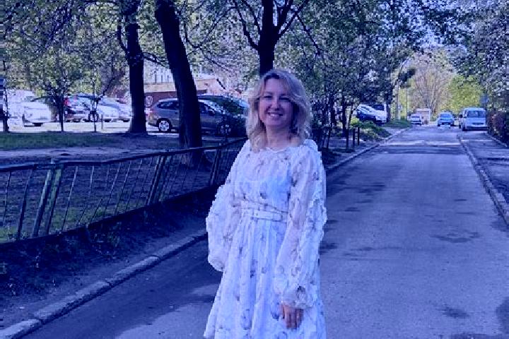11 escort profiles in Pustomyty, Ukraine. Browse companions, services, rates and book online. Incall and outcall available.
