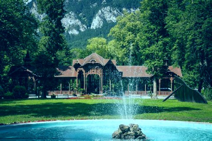 11 escort profiles in Reichenau an der Rax, Austria. Browse companions, services, rates and book online. Incall and outcall available.
