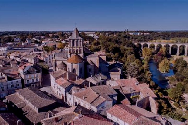 11 escort profiles in Saint-Sorlin-de-Vienne, France. Browse companions, services, rates and book online. Incall and outcall available.