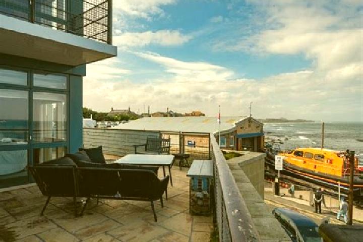 11 escort profiles in Seahouses, United Kingdom. Browse companions, services, rates and book online. Incall and outcall available.