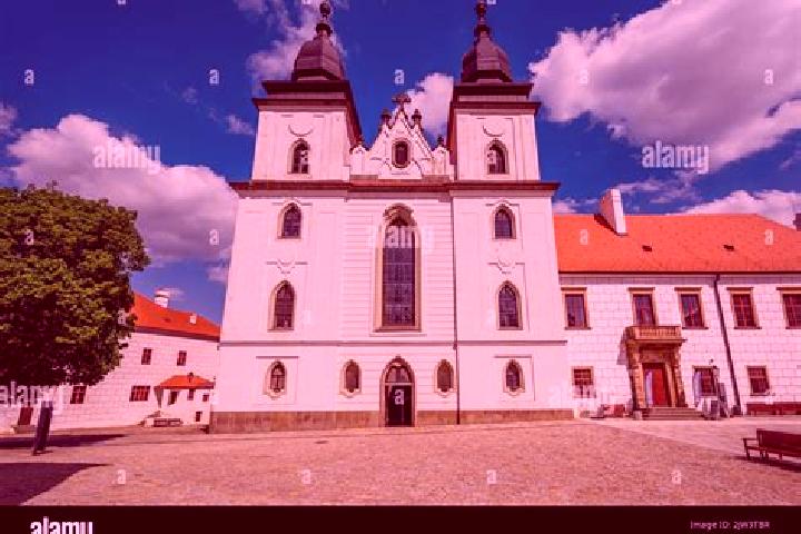 11 escort profiles in Trebic, Czech Republic. Browse companions, services, rates and book online. Incall and outcall available.
