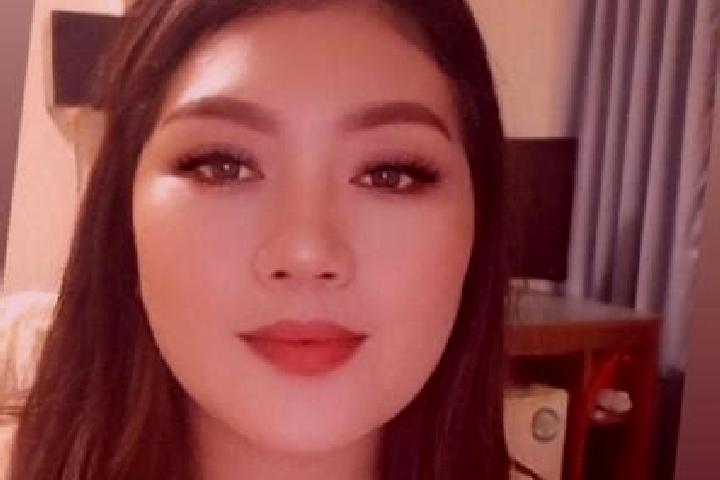 11 escort profiles in Zigong, China. Browse companions, services, rates and book online. Incall and outcall available.