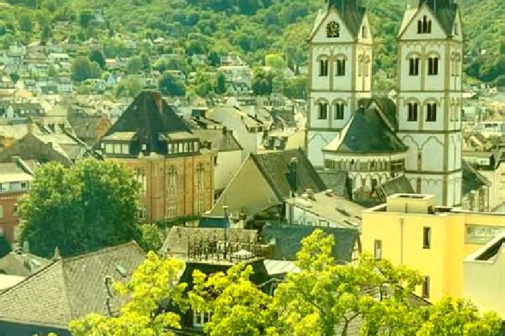 12 escort profiles in Boppard, Germany. Browse companions, services, rates and book online. Incall and outcall available.