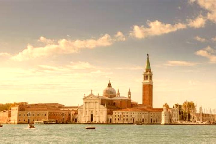 12 escort profiles in Castel San Giorgio, Italy. Browse companions, services, rates and book online. Incall and outcall available.