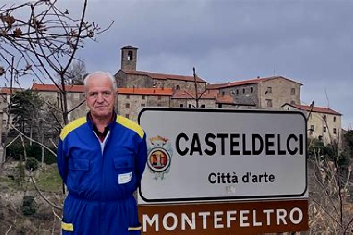 12 escort profiles in Casteldelci, Italy. Browse companions, services, rates and book online. Incall and outcall available.