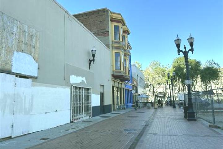12 escort profiles in Colonia San Jose, Mexico. Browse companions, services, rates and book online. Incall and outcall available.