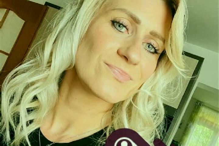 12 escort profiles in Hovorany, Czech Republic. Browse companions, services, rates and book online. Incall and outcall available.