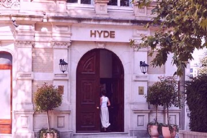 12 escort profiles in Hyde, United Kingdom. Browse companions, services, rates and book online. Incall and outcall available.