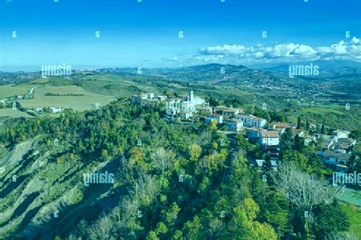 12 escort profiles in Montecalvo Versiggia, Italy. Browse companions, services, rates and book online. Incall and outcall available.