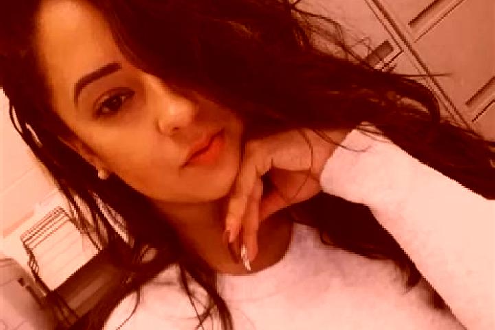 12 escort profiles in Tinerkouk, Algeria. Browse companions, services, rates and book online. Incall and outcall available.