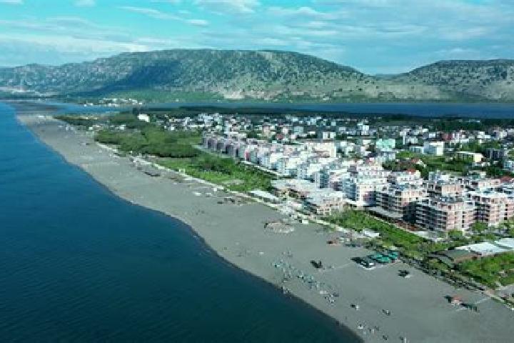 12 escort profiles in Velipoje, Albania. Browse companions, services, rates and book online. Incall and outcall available.