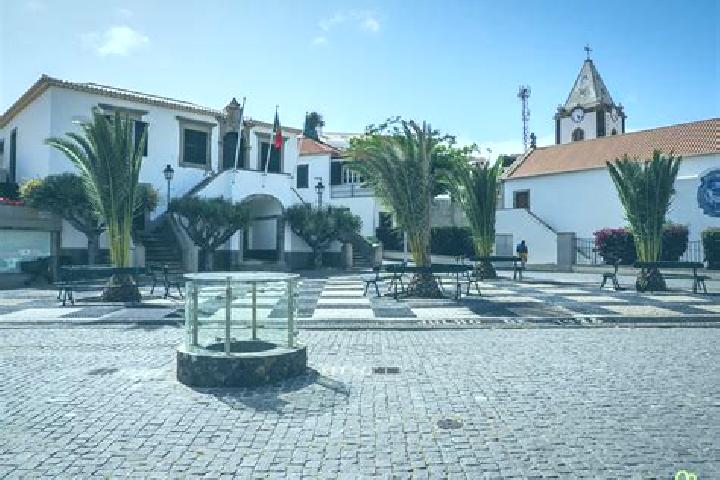 12 escort profiles in Vila Baleira, Portugal. Browse companions, services, rates and book online. Incall and outcall available.