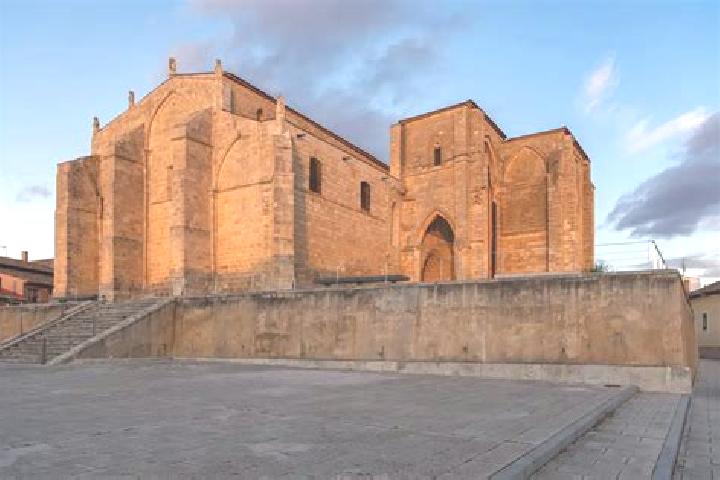 12 escort profiles in Villalcazar de Sirga, Spain. Browse companions, services, rates and book online. Incall and outcall available.