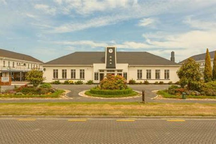 12 escort profiles in Wigram, New Zealand. Browse companions, services, rates and book online. Incall and outcall available.