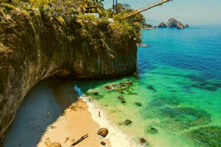 12 escort profiles in Zapotitlan de la Fuente (El Zapote), Mexico. Browse companions, services, rates and book online. Incall and outcall available.