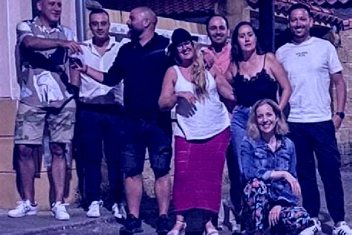 13 escort profiles in Alba de Yeltes, Spain. Browse companions, services, rates and book online. Incall and outcall available.