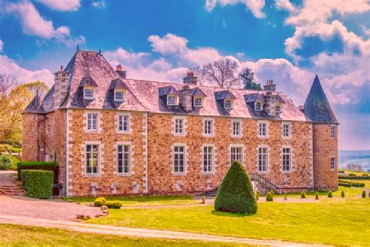 13 escort profiles in Domjean, France. Browse companions, services, rates and book online. Incall and outcall available.