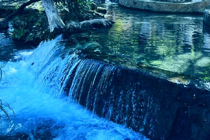 13 escort profiles in El Cerro de las Huertas, Mexico. Browse companions, services, rates and book online. Incall and outcall available.