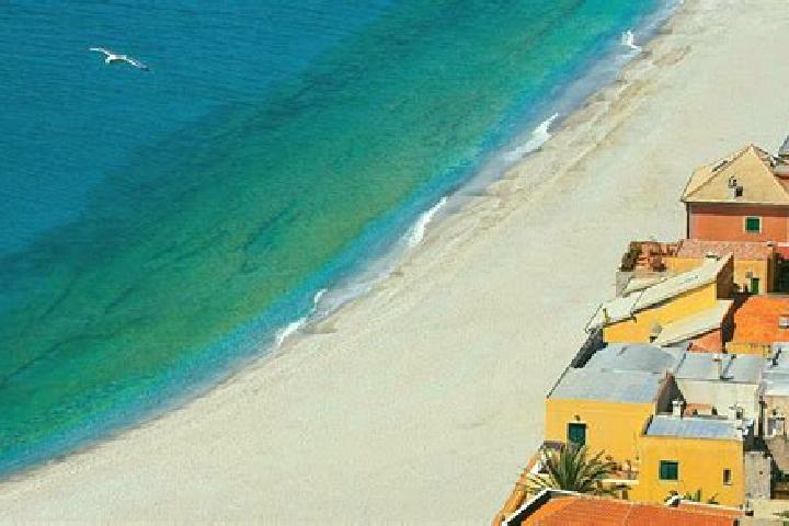 13 escort profiles in Finale Ligure, Italy. Browse companions, services, rates and book online. Incall and outcall available.