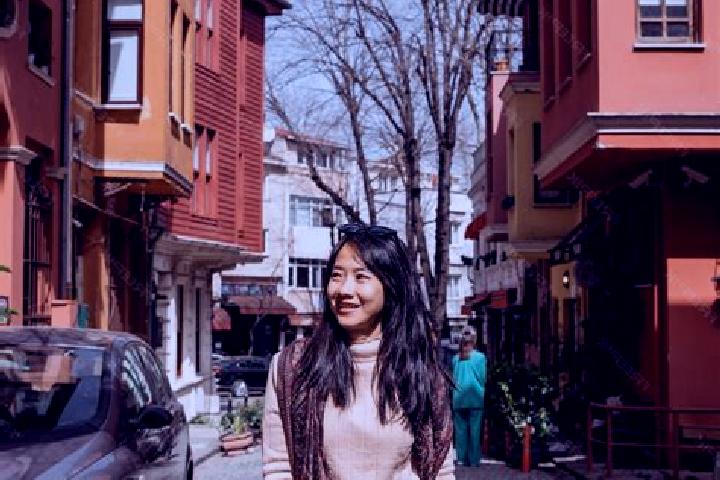13 escort profiles in Kuzguncuk, Turkey. Browse companions, services, rates and book online. Incall and outcall available.