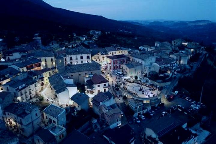 13 escort profiles in Lama dei Peligni, Italy. Browse companions, services, rates and book online. Incall and outcall available.