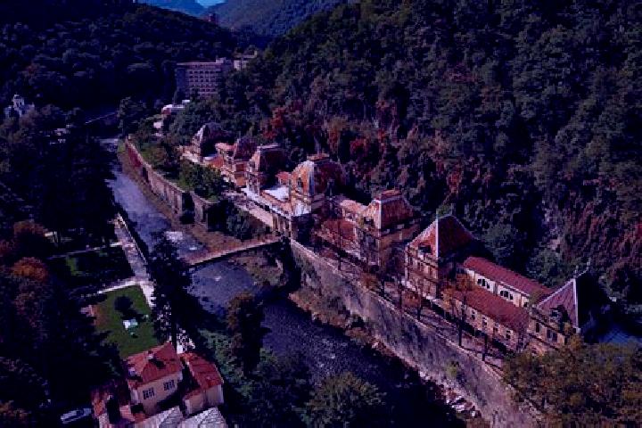13 escort profiles in Puntea de Greci, Romania. Browse companions, services, rates and book online. Incall and outcall available.